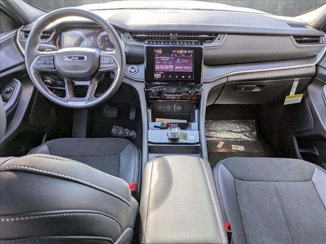 new 2025 Jeep Grand Cherokee L car, priced at $48,164