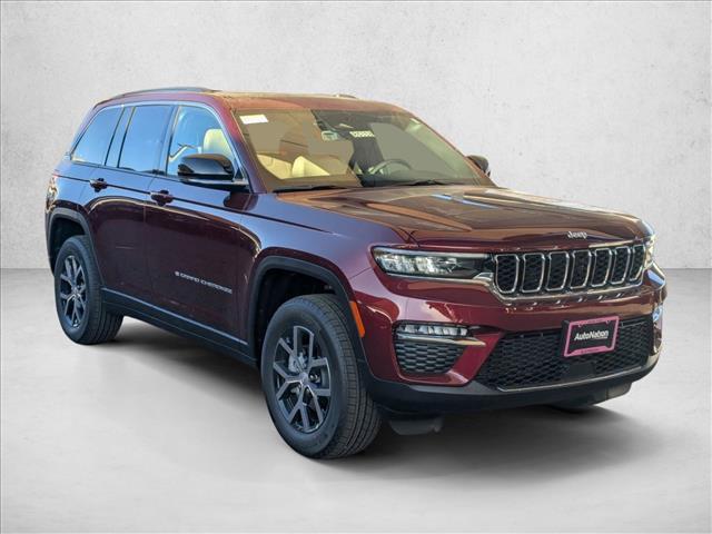new 2025 Jeep Grand Cherokee car, priced at $47,574