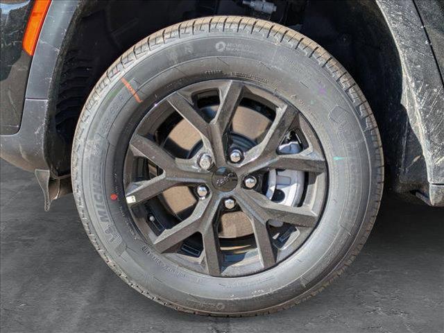 new 2025 Jeep Grand Cherokee L car, priced at $45,346