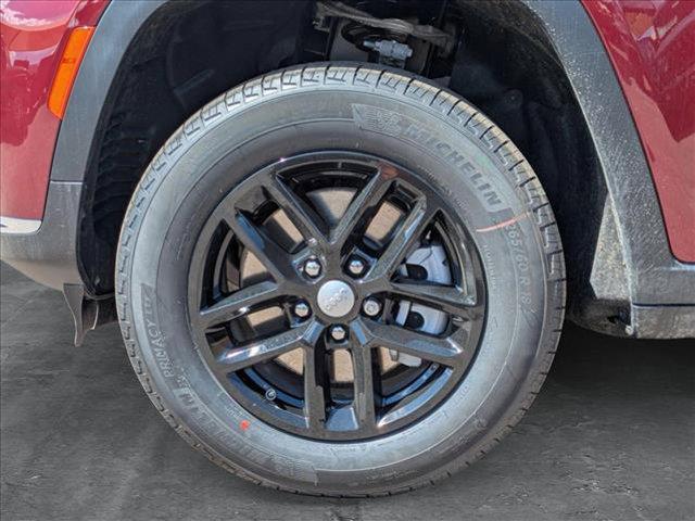 new 2025 Jeep Grand Cherokee L car, priced at $40,310