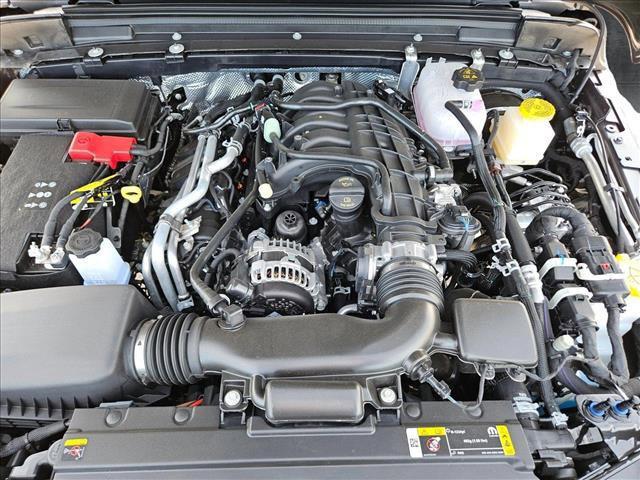 new 2025 Jeep Gladiator car, priced at $40,490