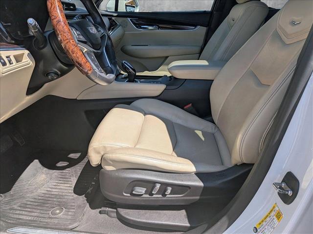 used 2017 Cadillac XT5 car, priced at $15,410