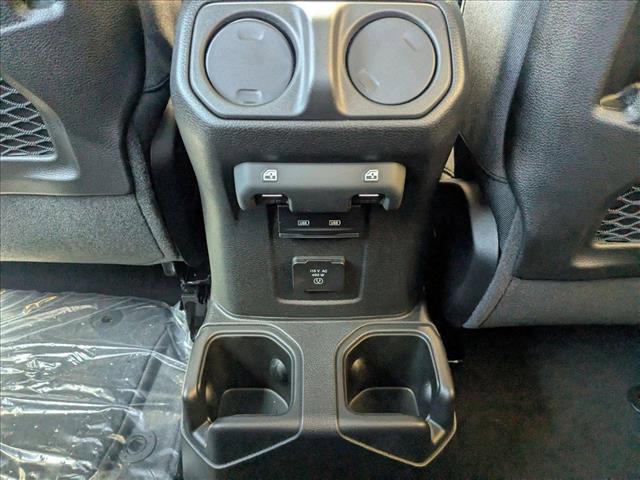 new 2025 Jeep Gladiator car, priced at $50,334