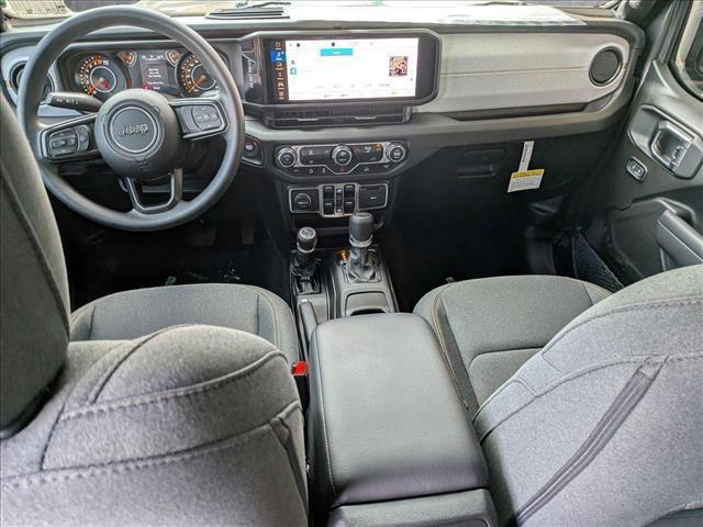 new 2025 Jeep Gladiator car, priced at $43,628
