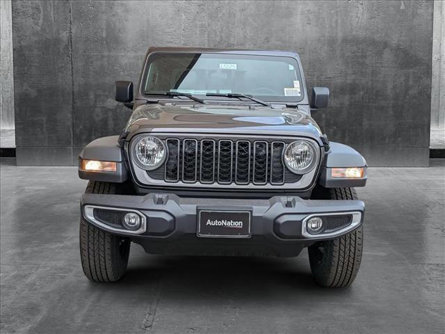 new 2025 Jeep Gladiator car, priced at $43,628