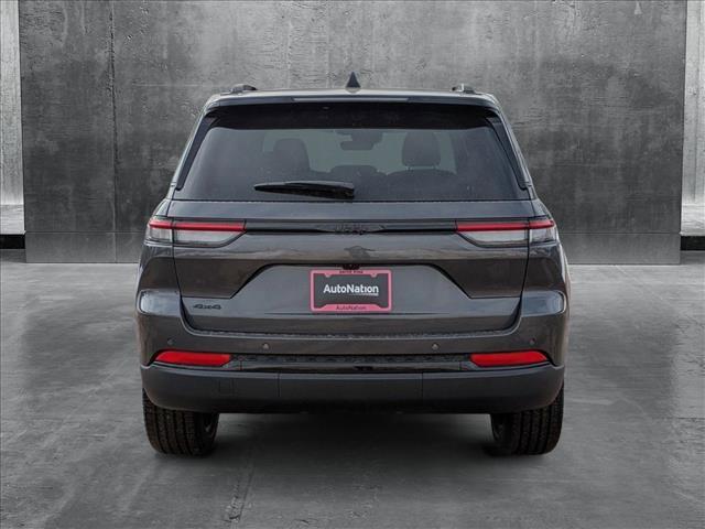 new 2025 Jeep Grand Cherokee car, priced at $46,057