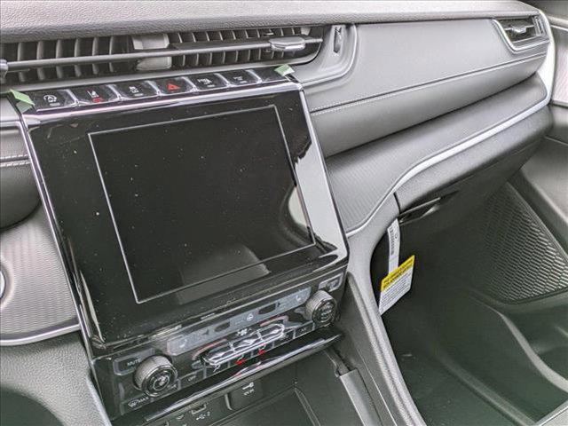 new 2025 Jeep Grand Cherokee car, priced at $39,521