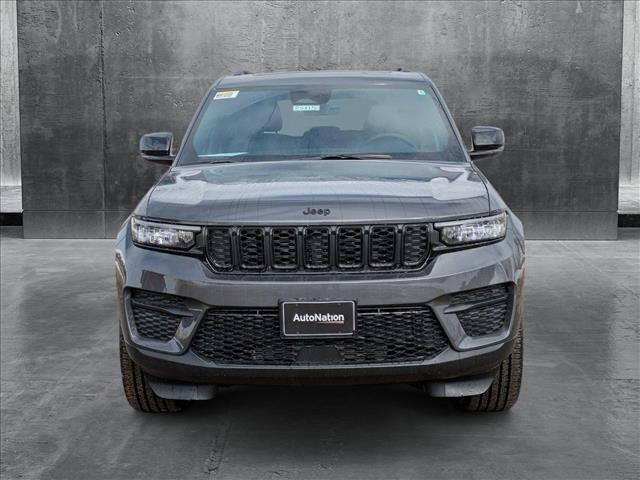 new 2025 Jeep Grand Cherokee car, priced at $46,057