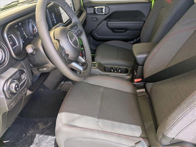 new 2025 Jeep Gladiator car, priced at $50,003