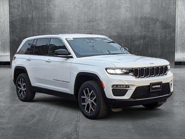 new 2025 Jeep Grand Cherokee car, priced at $45,150