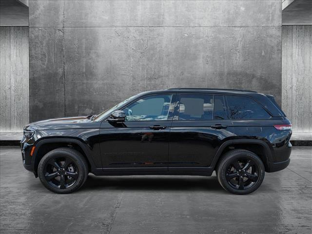 used 2024 Jeep Grand Cherokee car, priced at $38,399