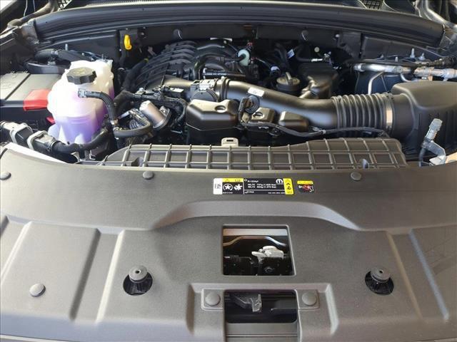 new 2025 Jeep Grand Cherokee L car, priced at $54,460