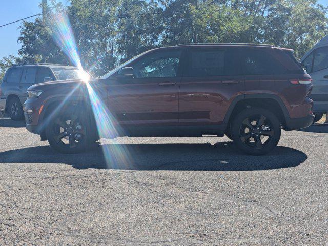 new 2025 Jeep Grand Cherokee car, priced at $57,254