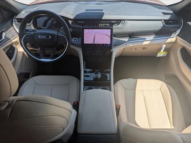 new 2025 Jeep Grand Cherokee car, priced at $46,743