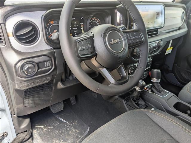 new 2025 Jeep Wrangler car, priced at $48,402