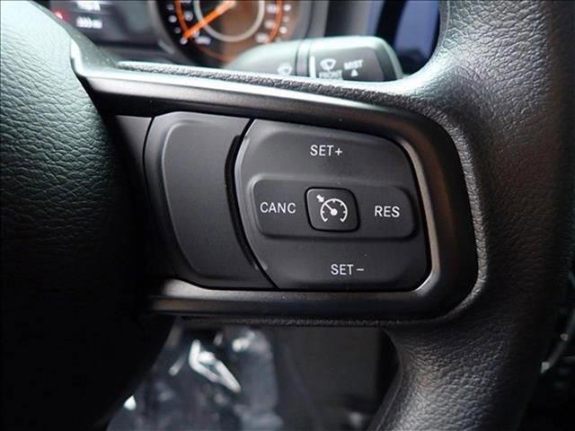 new 2025 Jeep Gladiator car, priced at $40,710