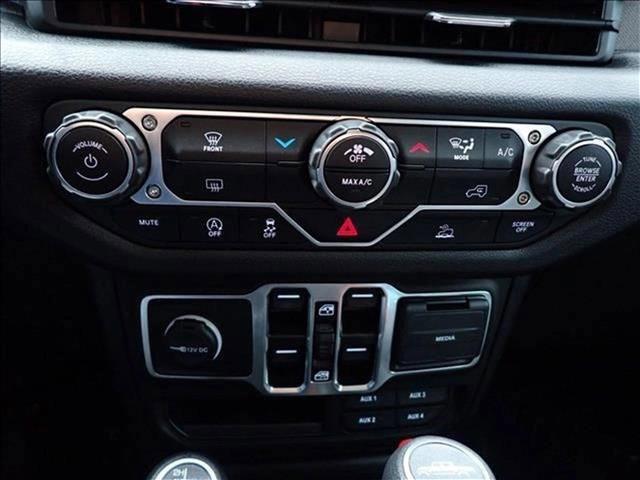 new 2025 Jeep Gladiator car, priced at $40,710