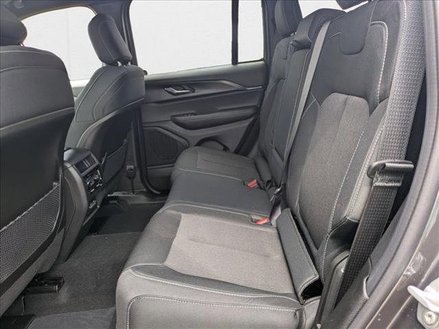 new 2025 Jeep Grand Cherokee car, priced at $40,829