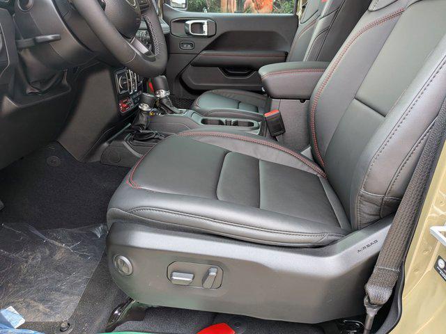 new 2025 Jeep Gladiator car, priced at $54,448