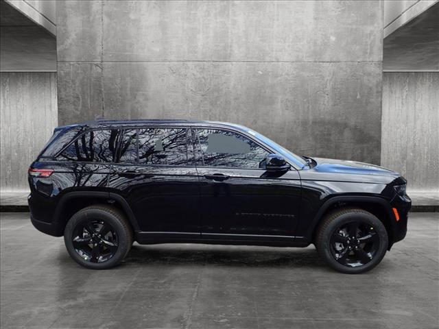 new 2024 Jeep Grand Cherokee car, priced at $45,799