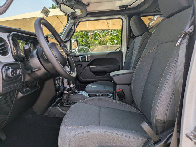 new 2025 Jeep Wrangler car, priced at $42,695