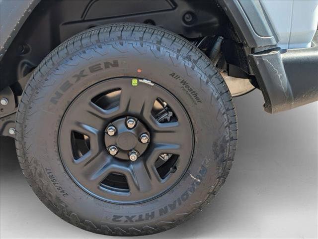 new 2025 Jeep Wrangler car, priced at $41,695