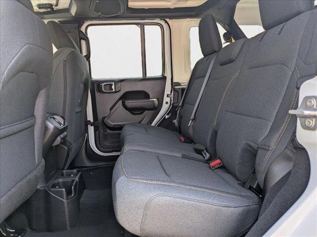 new 2025 Jeep Wrangler car, priced at $41,695