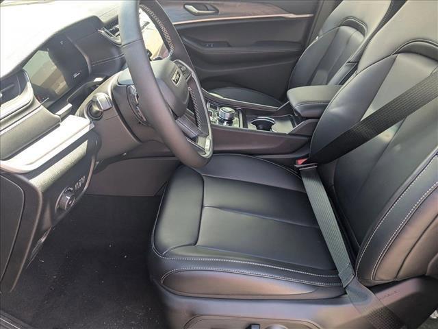 new 2025 Jeep Grand Cherokee car, priced at $46,743