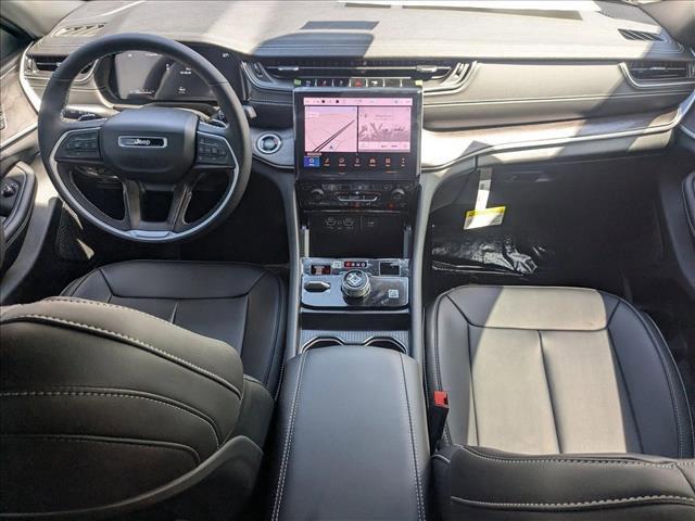 new 2025 Jeep Grand Cherokee car, priced at $46,743