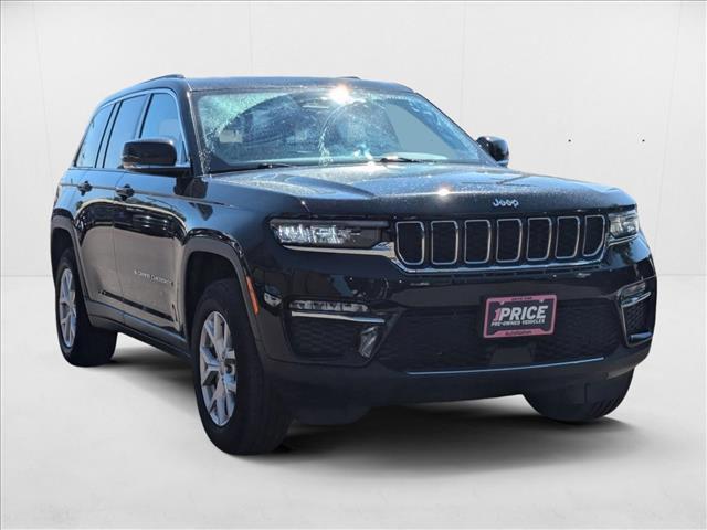 used 2022 Jeep Grand Cherokee car, priced at $31,580