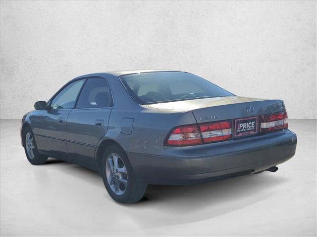 used 2000 Lexus ES 300 car, priced at $6,450