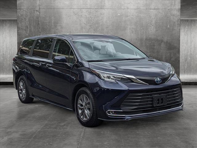 used 2022 Toyota Sienna car, priced at $39,683