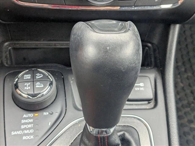 used 2022 Jeep Cherokee car, priced at $28,990