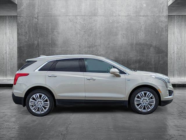used 2017 Cadillac XT5 car, priced at $13,500