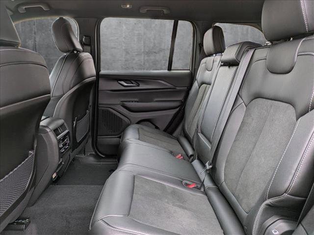 new 2025 Jeep Grand Cherokee car, priced at $44,890