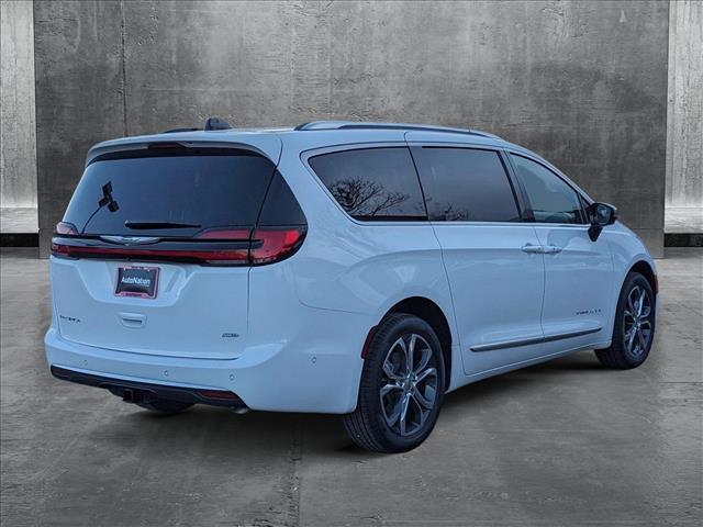 new 2025 Chrysler Pacifica car, priced at $55,799