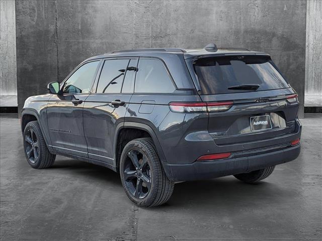 new 2025 Jeep Grand Cherokee car, priced at $52,999