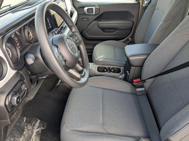 new 2025 Jeep Wrangler car, priced at $43,779
