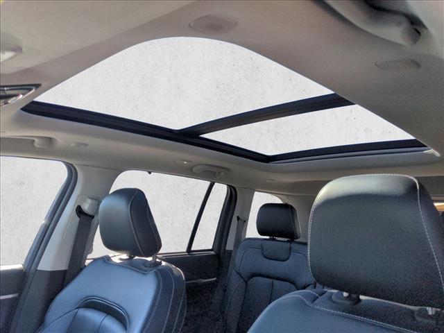 used 2023 Jeep Grand Cherokee 4xe car, priced at $33,490