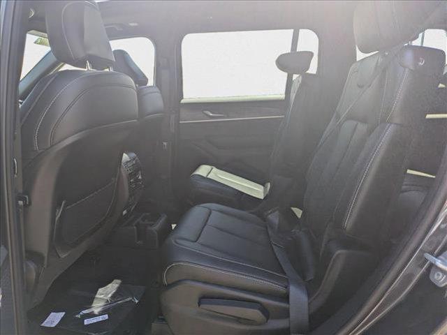 new 2025 Jeep Grand Cherokee L car, priced at $51,702
