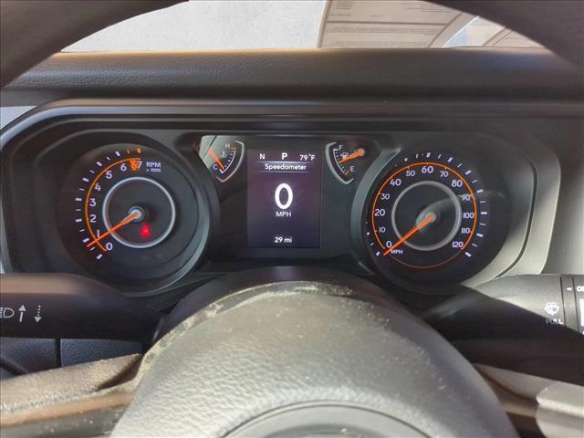 new 2025 Jeep Gladiator car, priced at $40,401
