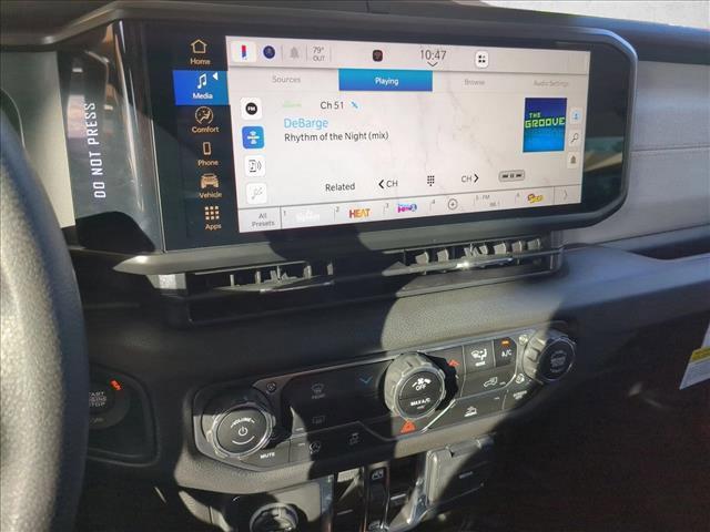 new 2025 Jeep Gladiator car, priced at $40,401