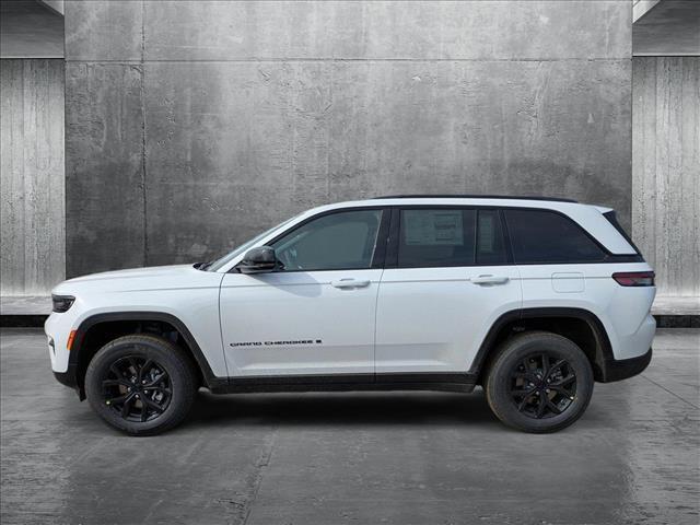 new 2025 Jeep Grand Cherokee car, priced at $43,403