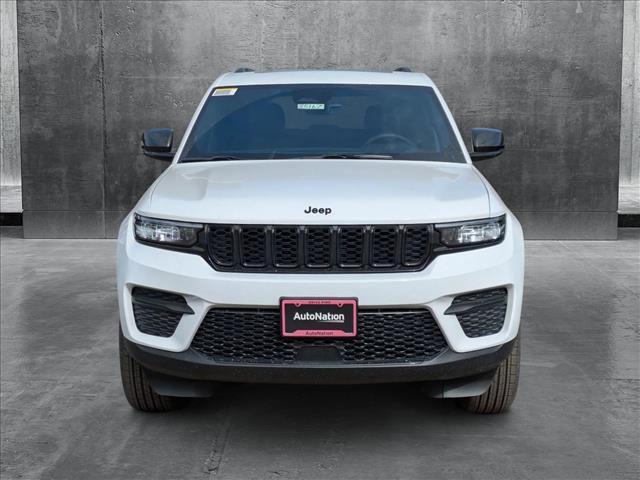 new 2025 Jeep Grand Cherokee car, priced at $43,403