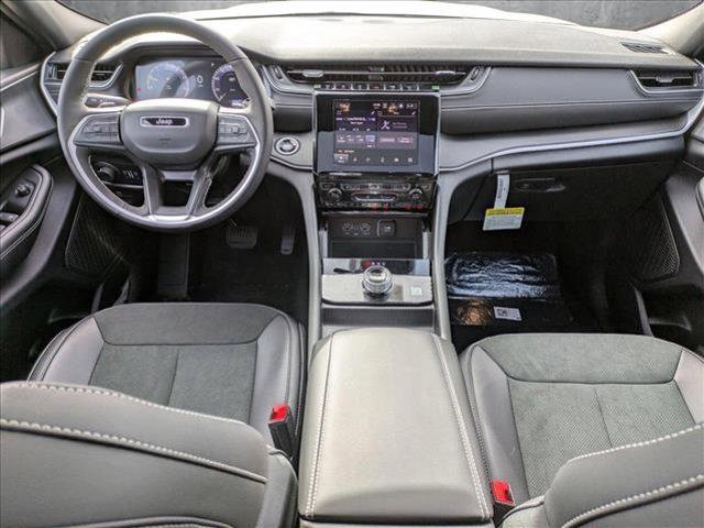 new 2025 Jeep Grand Cherokee car, priced at $43,403