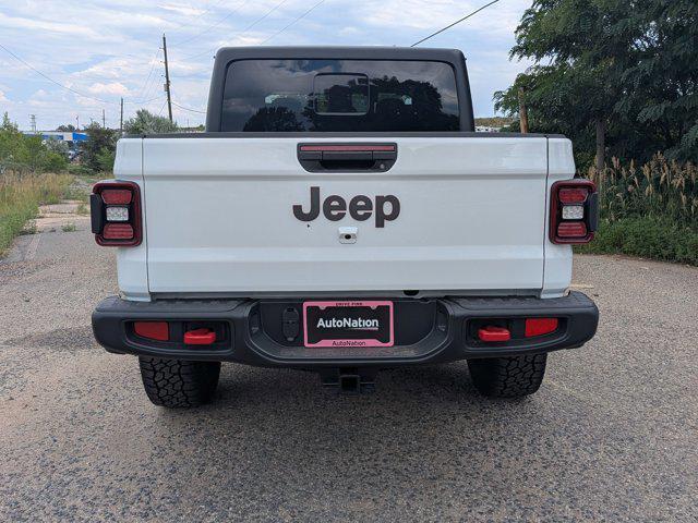 new 2025 Jeep Gladiator car, priced at $53,659