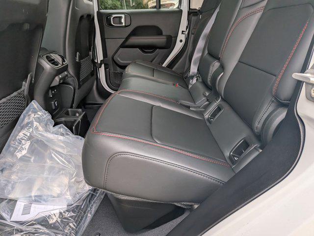 new 2025 Jeep Gladiator car, priced at $53,659