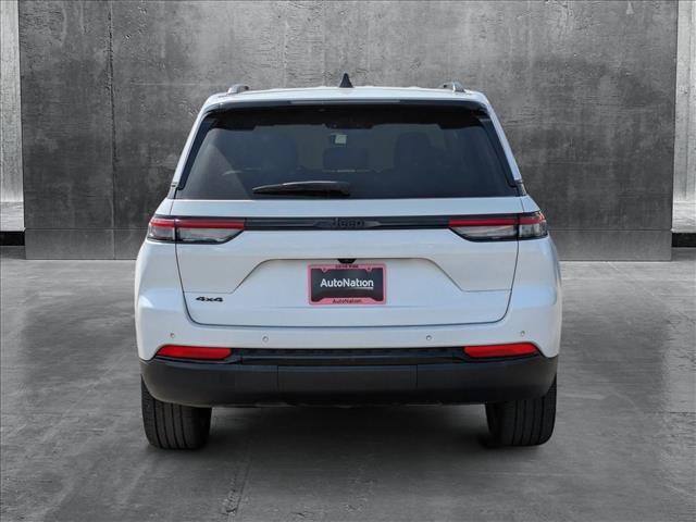 used 2024 Jeep Grand Cherokee car, priced at $32,680