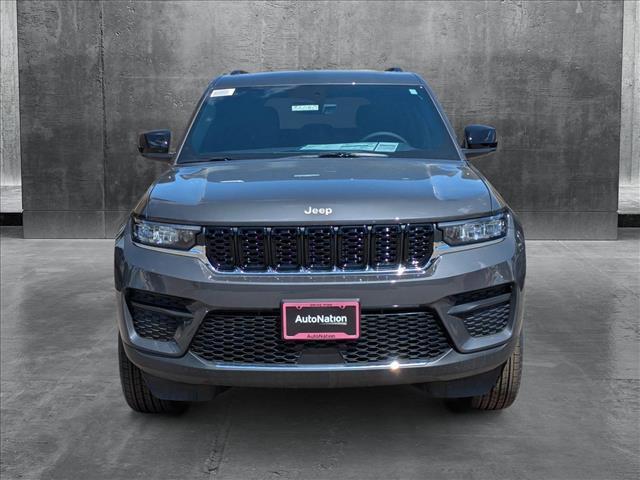 new 2025 Jeep Grand Cherokee car, priced at $38,910
