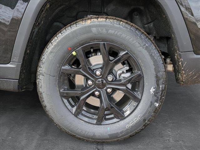 new 2025 Jeep Grand Cherokee car, priced at $43,350